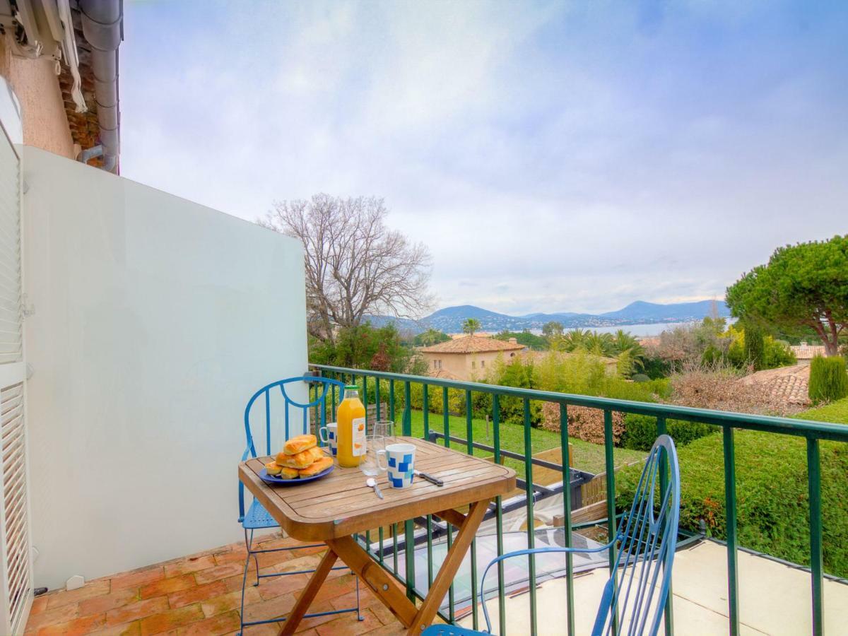 Les Carles By Interhome Appartamento